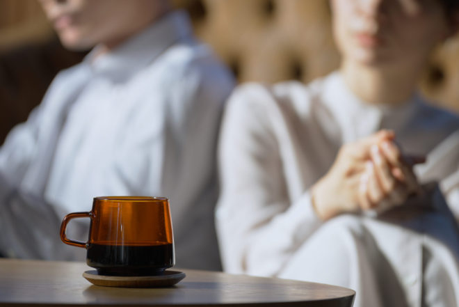 結婚すると自由が奪われそうで怖い…！「結婚のデメリット5つと、克服する方法」