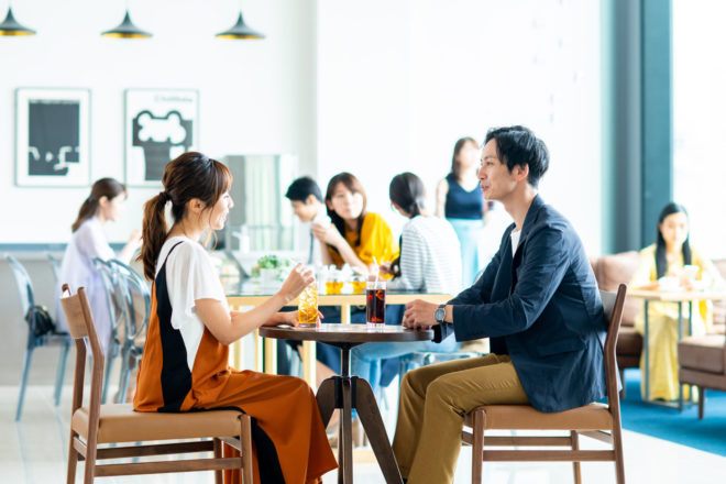 おしゃれすぎ、静かすぎるのも微妙…？「マッチングアプリの初デート」お店の正解は？