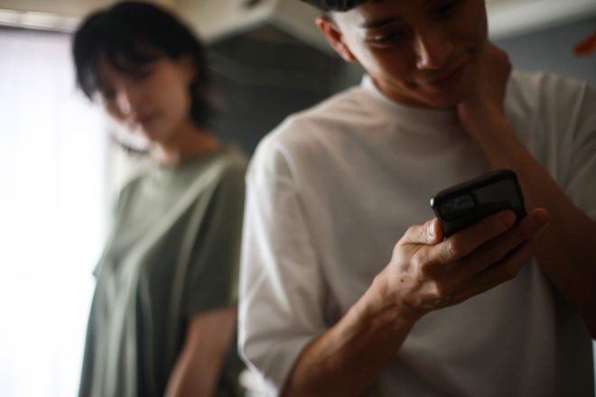 大好きな彼に浮気された…許す？許さない？別れるか迷ったときの「3つの決め手」