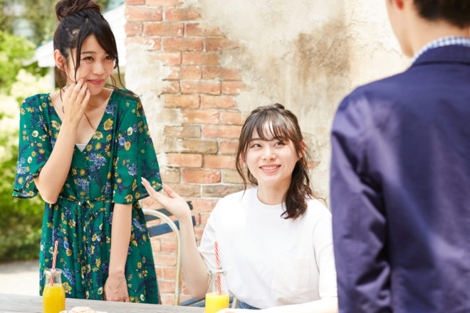 2025年版：婚活アプリおすすめランキングの“裏側”を読む ― 真剣婚活が選ぶべき「紹介型」 ―